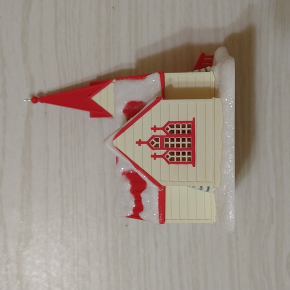 2020 "Come In And Rest" Light Up Church Christmas Tree Keepsake Ornament - Picture 5 of 7